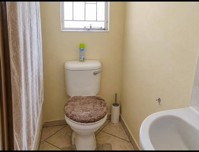 3 BEDROOM FREESTANDING FOR SALE IN BERGSIG